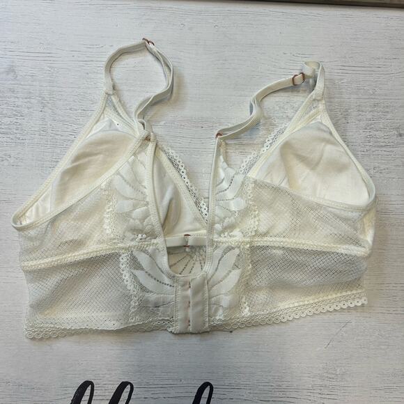 Aerie Hibiscus Lace Longline Bralette Lot of 2 Black & White Size Small - Picture 4 of 7